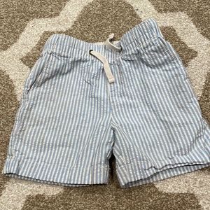 5/$15- Crewcuts shorts size 5